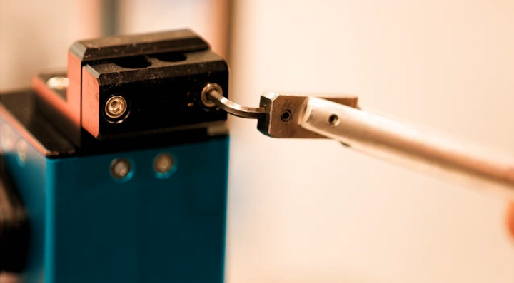 Small Torque Small Torque Wrench for Tightening Small Fasteners - Blog | Mountz ...